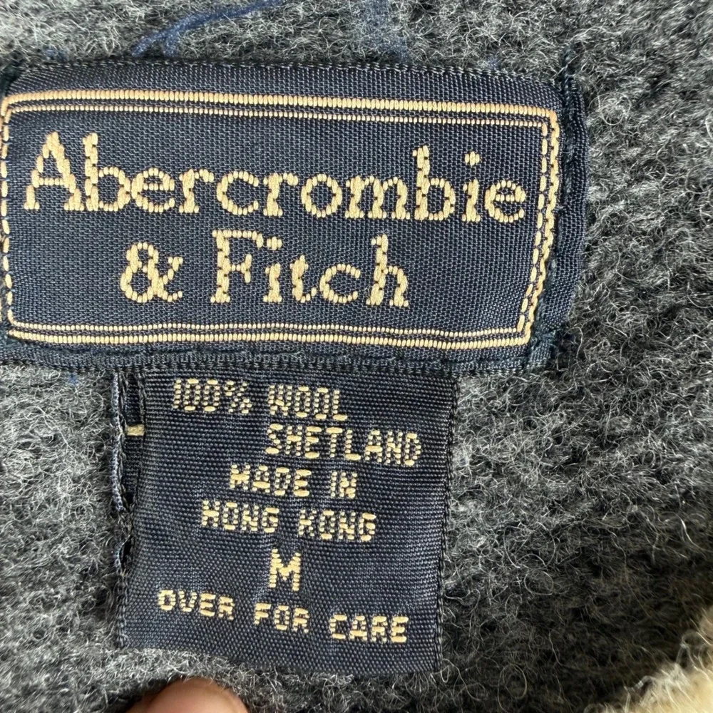 Vintage Abercrombie & Fitch Shetland Wool Sweater M Gray V Neck Made Hong Kong